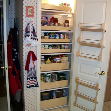 Walk In Pantry