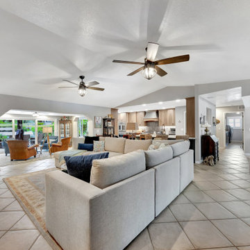 Canal Home
