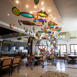 TRIDENTE RESTAURANT HANGING SCULPTURE - Products