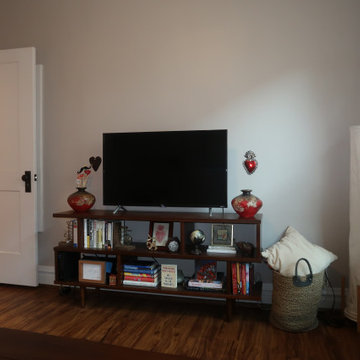 FLEX ROOM - BEDROOM OR TV ROOM