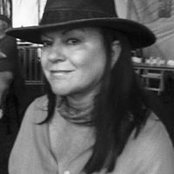 Lynn Raymond's photo