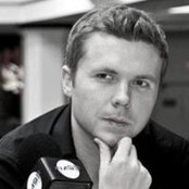 Jonathan Bernard's photo