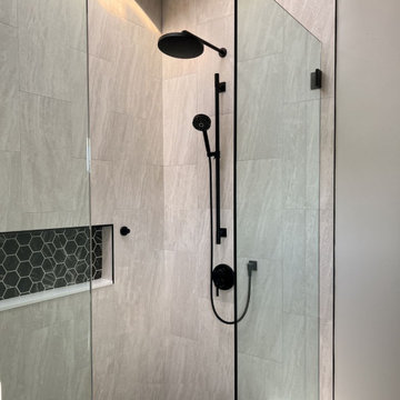 Allied Gardens Bathroom Remodel
