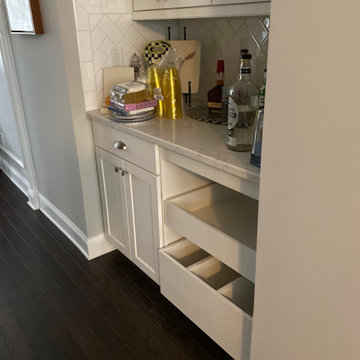 Wine & Beverage Built-in Storage