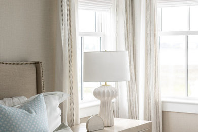 Bedroom - bedroom idea in Charleston