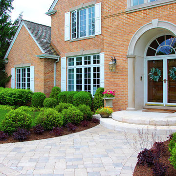 Conway Farms - Classic Poolside Retreat