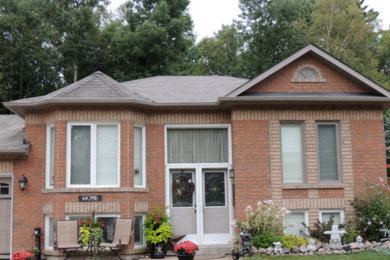 Inspiration for an exterior home remodel in Toronto