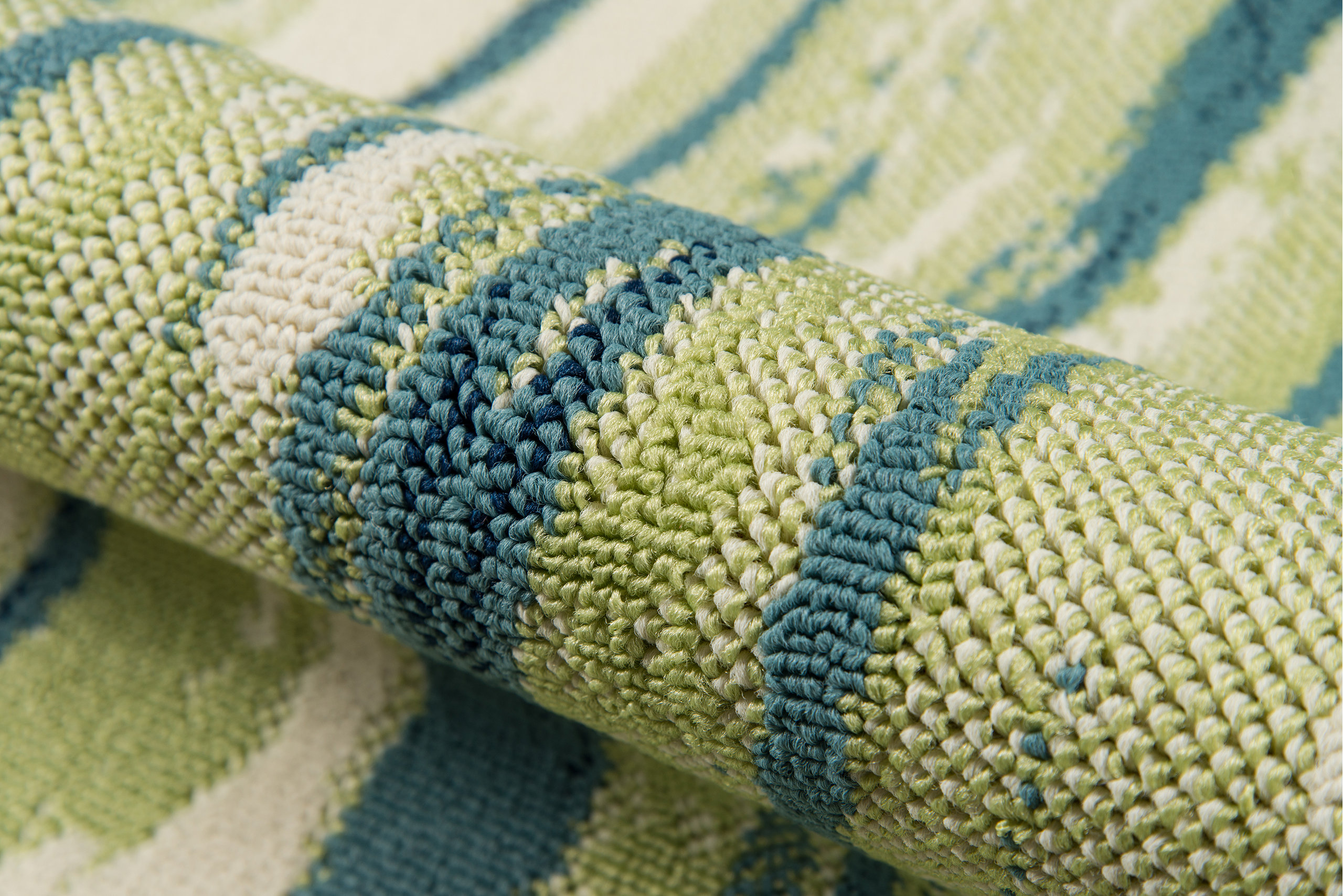 Momeni Baja Polypropylene Indoor Outdoor Rug, Green, 6'7"x9'6"