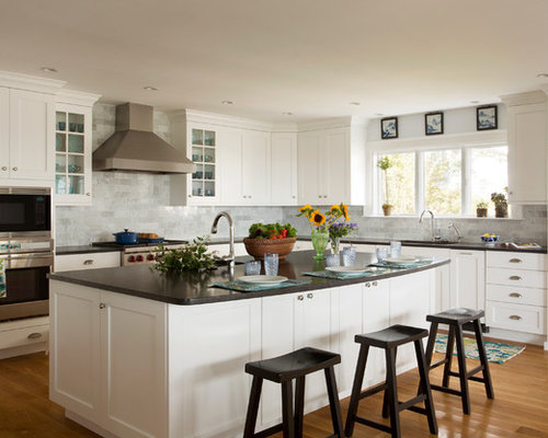 White Cabinets Hardwood Floor Kitchen Design Ideas, Remodels & Photos
