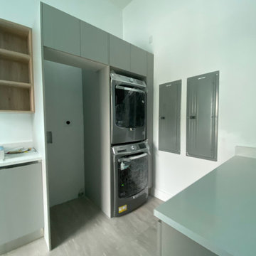 SW Modern - Laundry Room