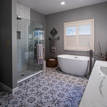 Coastal Style Masterbath with Ceiling Height Tiled Shower and Free Standing Tub