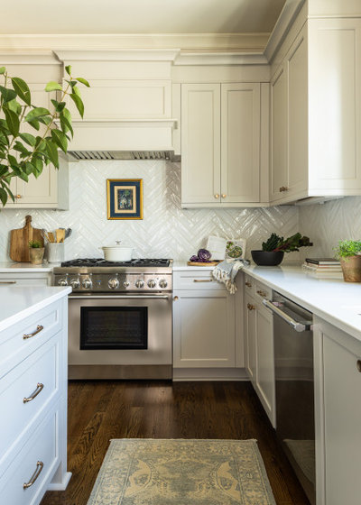 American Traditional Kitchen by Beacon Street