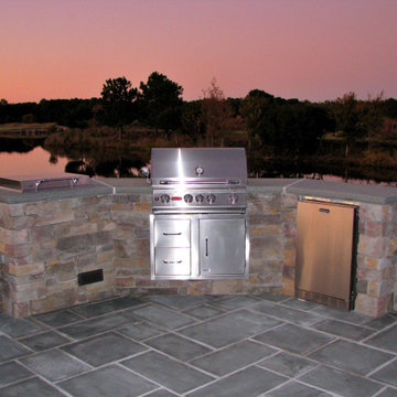 Stone Outdoor Kitchen & Patio