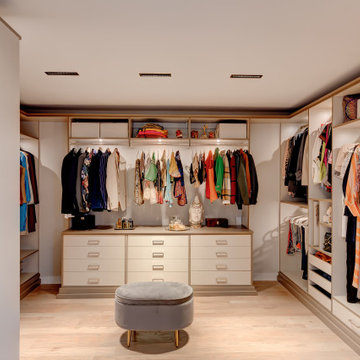 West Knoxville Closet