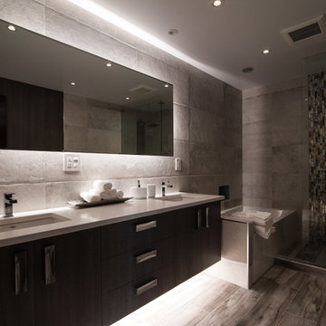 Stunning Modern Bathroom w/Backlit LED