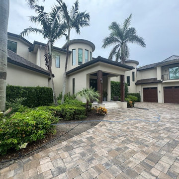 Photos