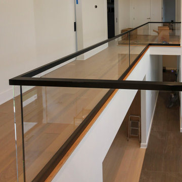 Project #98 | Modern Mono-beam Staircase with Glass Railing