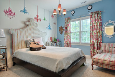 Bedroom - traditional bedroom idea in Charlotte