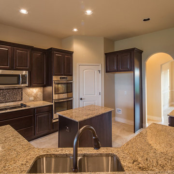 3321 Harvest Crest, Harvest Hills, Marion, Texas