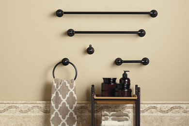 Bathroom - traditional bathroom idea in Jackson