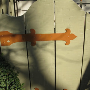 Complete reconstruction & painting of gate and ornamental metals