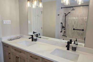 Inspiration for a bathroom remodel in Toronto
