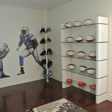 MIAMI, FLORIDA - Stephen Tulloch - By J Design Group - Interior Designers