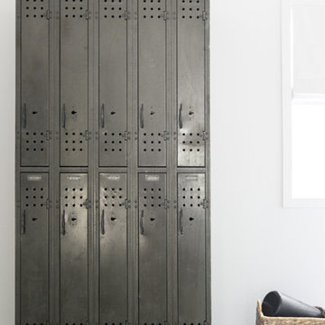 PHOTOGRAPHY AND BALLET STUDIO | Contemporary Home Remodel Part One