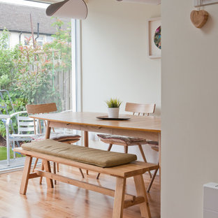 ダブリンのコンテンポラリースタイルのLDKの画像 (白い壁)