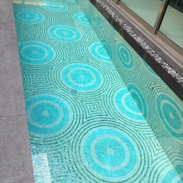 Dive into Summer with Refreshing Pool Tiles