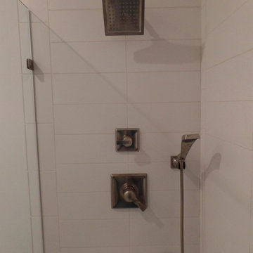 Daisy Hall Bathroom