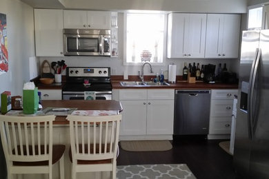 Home design - shabby-chic style home design idea in Baltimore