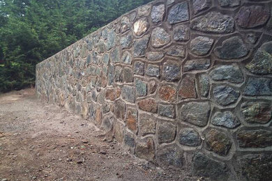 Rock retaining wall 6ftx 65ft