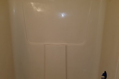 Example of a classic bathroom design in Other