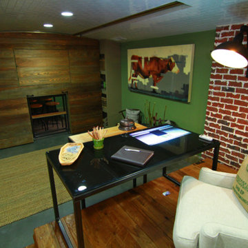 HGTV / DIY Network's Elbow Room Season 1