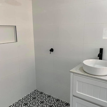 Laundry and Bathroom Installed by Diversity Tiling