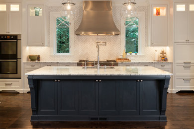 Kitchen - eclectic kitchen idea in Seattle