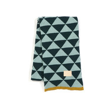 pillows and throws