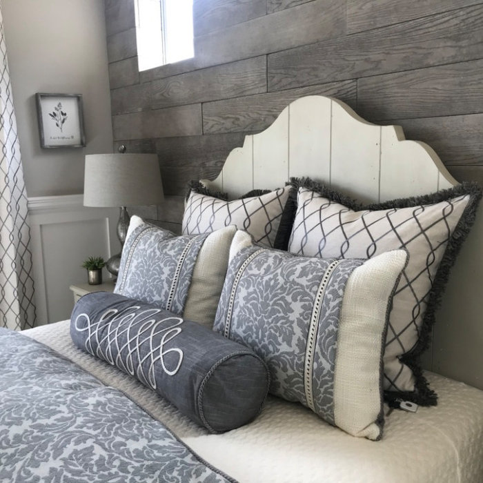 Inspiration for a mid-sized transitional guest porcelain tile and gray floor bedroom remodel in Phoenix with gray walls