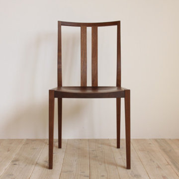 T-02 CHAIR
