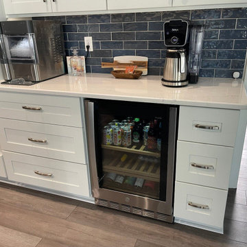 Kitchen Transformation Done in Two-Tone Colored Cabinets