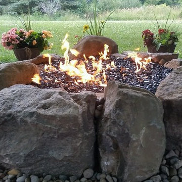 Natural Stone Firepit (Ann Arbor, MI)