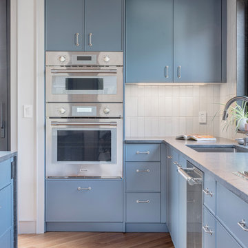 Transitional Blue Slim Shaker Kitchen in Cambridge, MA