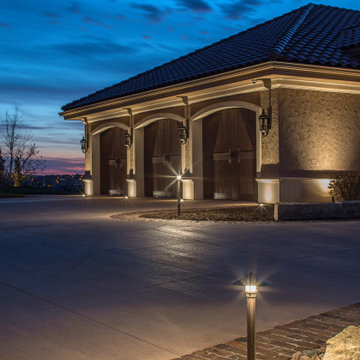 Elkhorn Estate | Outdoor Garage Lighting