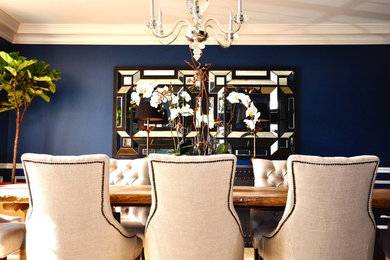 Dining room - dining room idea in New York