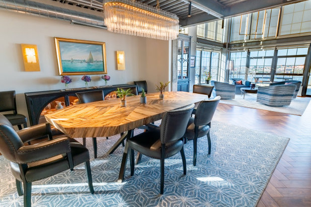 Transitional  by B. Chic Interiors