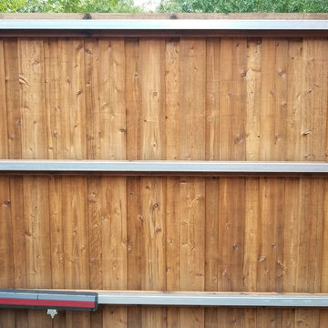 Automatic Gate with Cedar Board on Board Fence