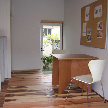 『小屋を楽しむ』 小屋はSOHOや趣味の部屋としても面白い小屋を楽しむ