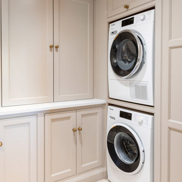 Classic In-Frame Shaker Utility – Nazeing, Essex