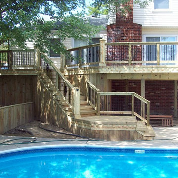 Pressure Treated deck with diamond dental molding & Diamond King Post,